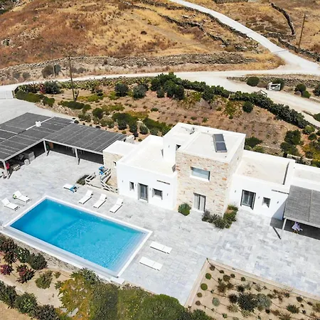 Crystal Blue 4br With Infinity Pool By Jj Hospitality *